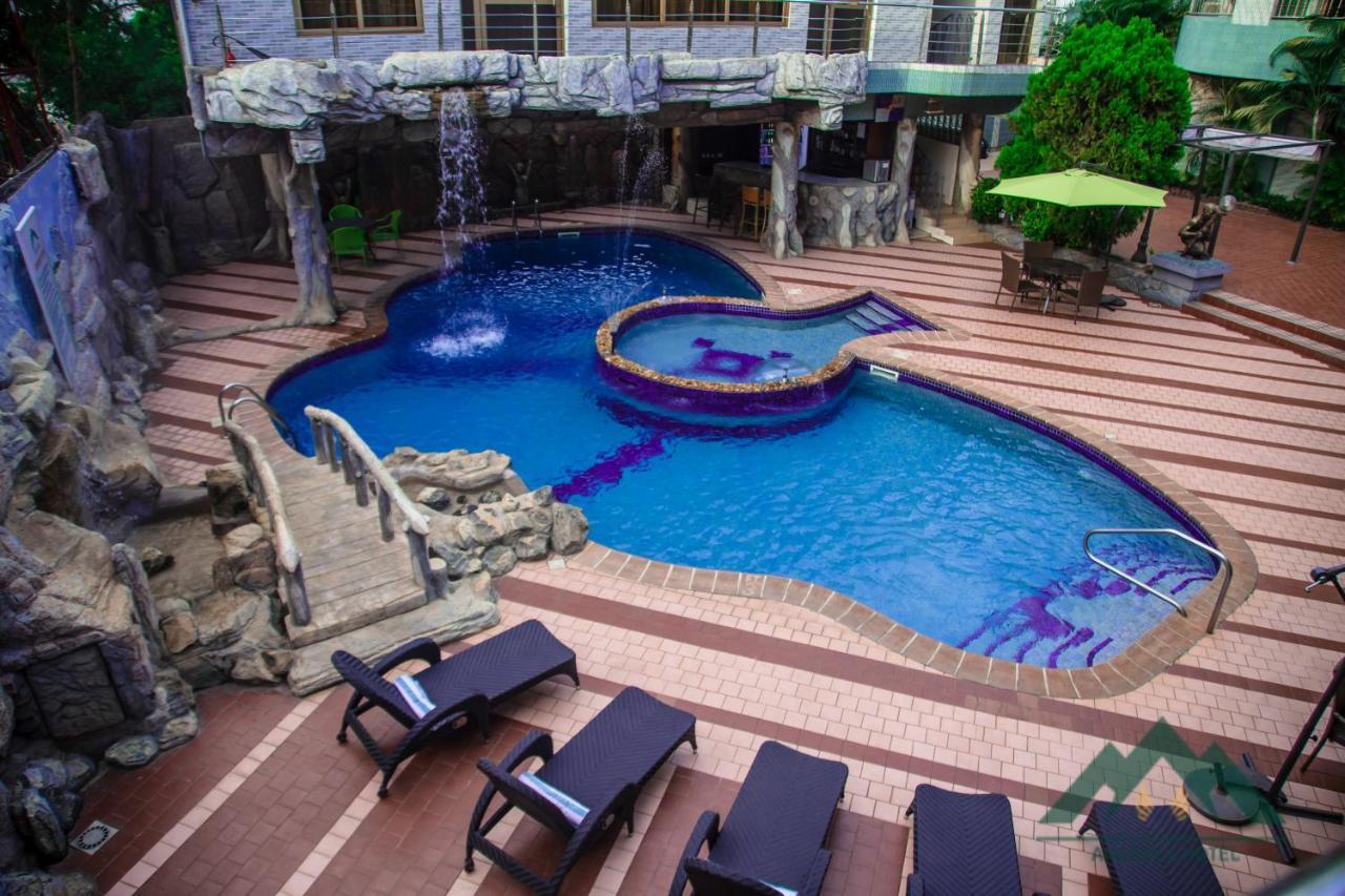 Ange Hill Hotel Accra Exteriör bild